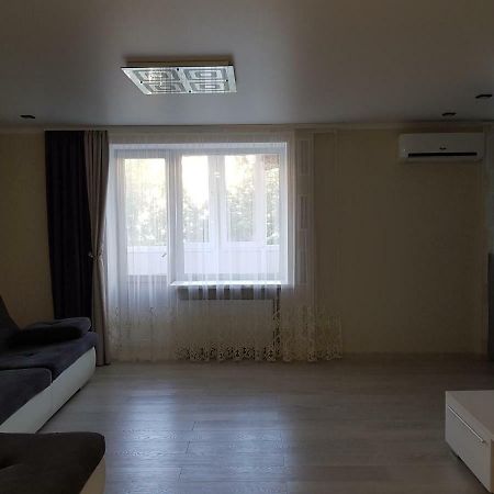 Appartment-Квартира Vinnytsia Extérieur photo
